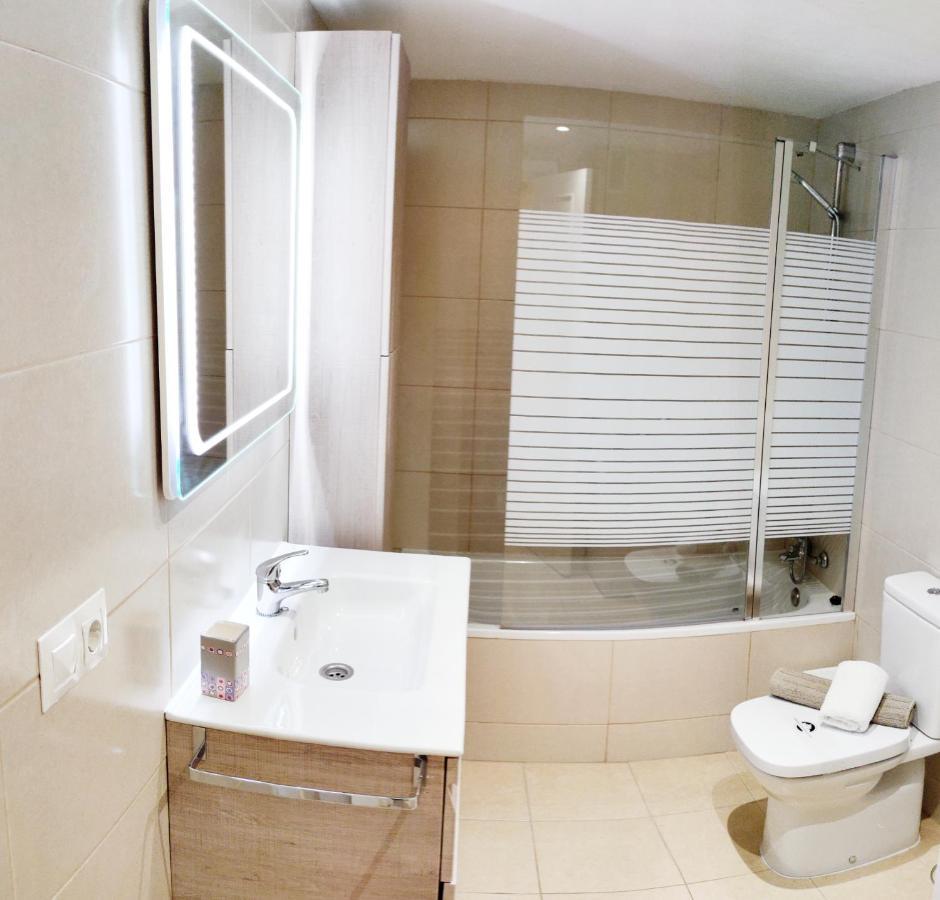 Benalbeach Casa Kito Dreams 1ª Linea Playa เบนัลมาเดนา ภายนอก รูปภาพ