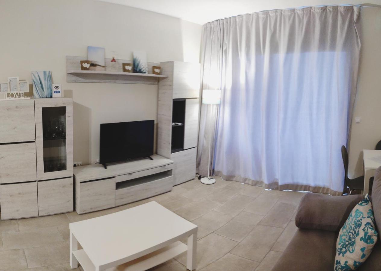 Benalbeach Casa Kito Dreams 1ª Linea Playa เบนัลมาเดนา ภายนอก รูปภาพ
